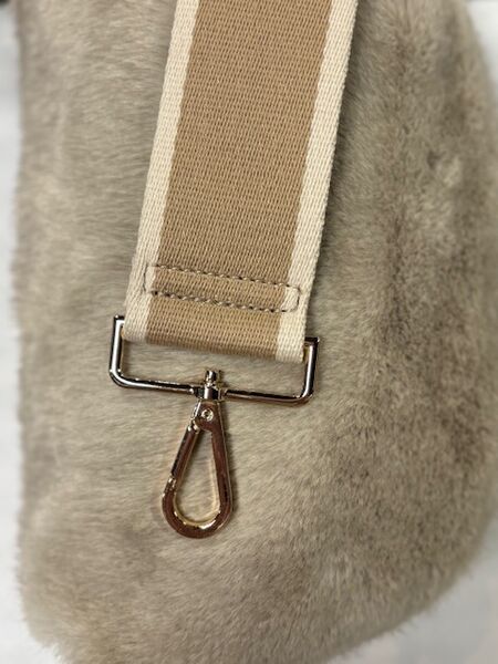Odetta faux fur bag, beige