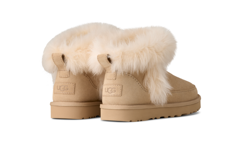 Classic ultra mini chalet, sand