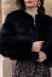 Paula faux fur jacket, noir