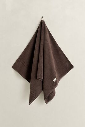 Premium towel 70x140, deep brown