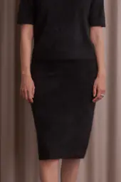 Kaia knee length cashmere skirt, black