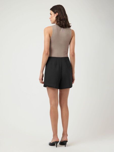 YASilea new shorts, black