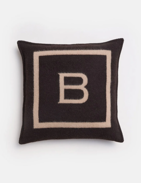 B-logo cushion cover 50x50, espresso/sand