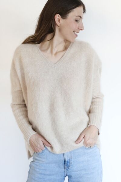 Bianca wool blend v-neck knit, champagne