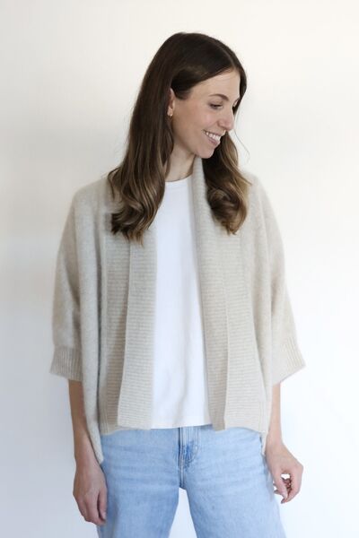Rose raccoon blend cardigan, cailloux