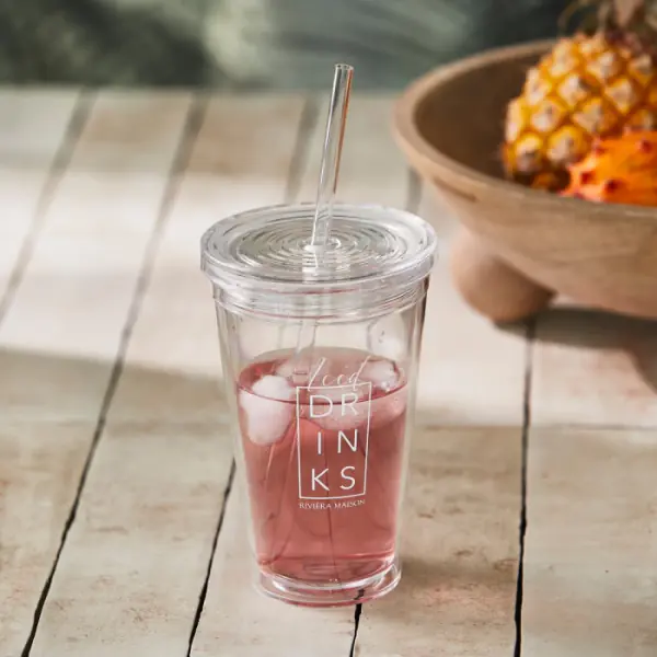 Iced drinks to go cup & straw