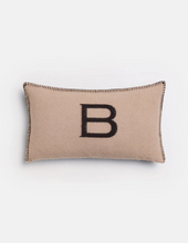 B-logo cushion cover 30x50, espresso/sand