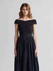 Abelena toppi, musta