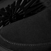 Classic ultra mini chalet, black