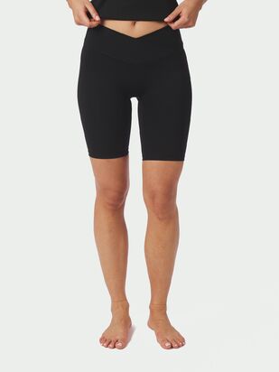 Lea wrap shorts, black