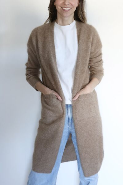 Ruby raccoon blend cardigan, latté