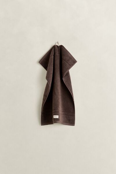 Premium towel 30x50, deep brown