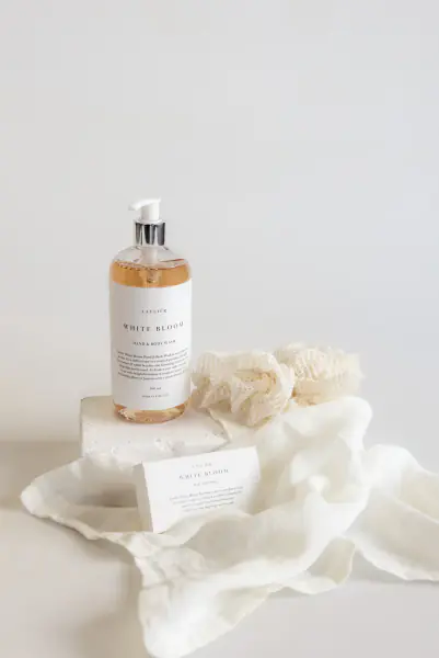 Hand & body wash 500ml, white bloom