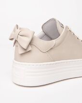 Leather sneakers with bow, Milk