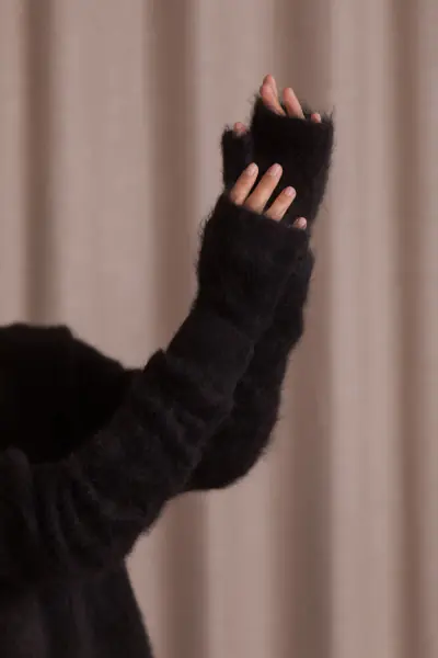 Alleine alpaca blend wrist warmers, black