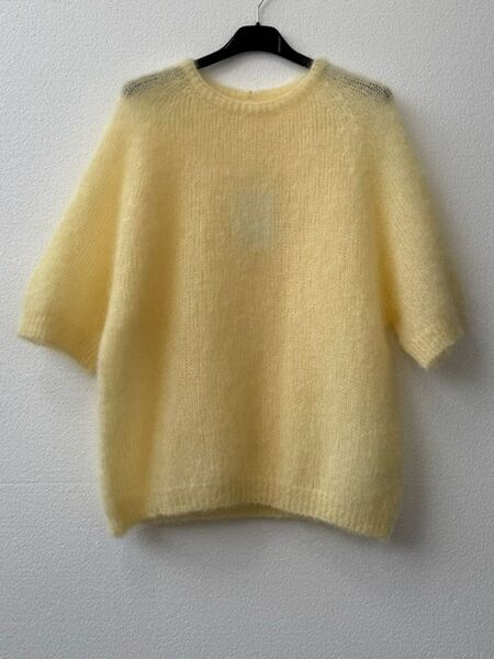 Sweater, yellow