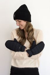 Chunky rib beanie w logo, black