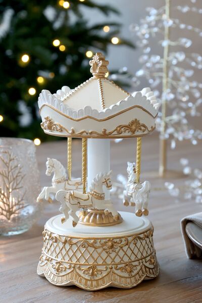 Noël music box with carousel, antique cream