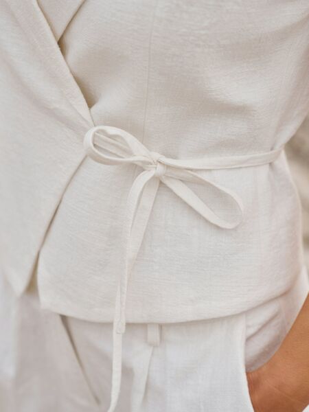 Salima ramie waistcoat, off white