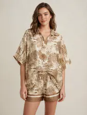 Shorts with Toile De Jouy print, beige