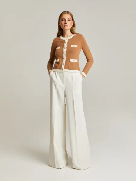 Charlott neuletakki, kamelinruskea/valkoinen