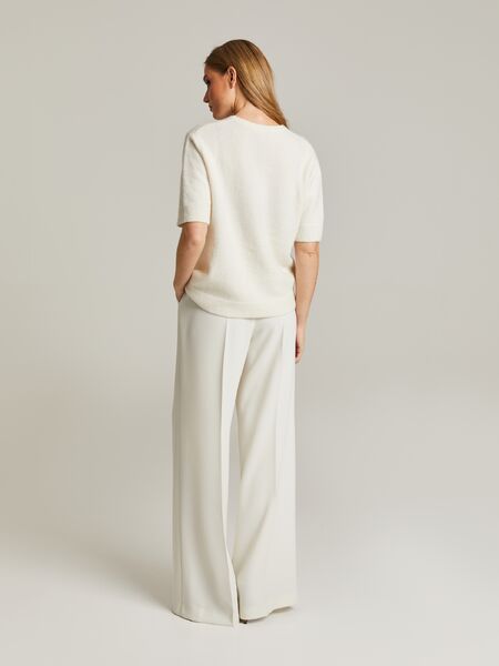 Enezy neule, liidunvalkoinen