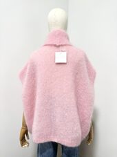 Sleeveless turtleneck sweater, rose shadow