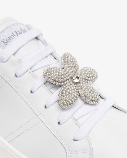 Leather sneakers with flower, white