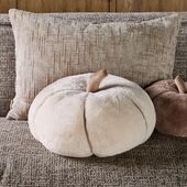 Pumpkin faux fur box pillow L