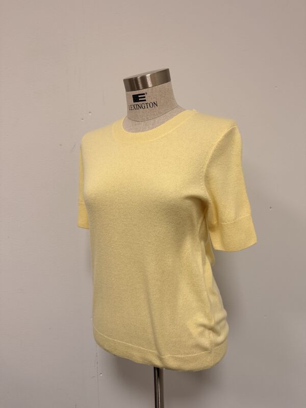 Estheme Round neck short sleeve knit, Pale yellow