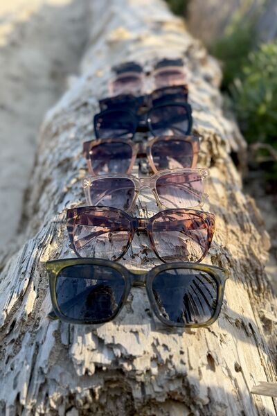 Sunglasses, black