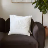 Sandy shell pillow 50x50