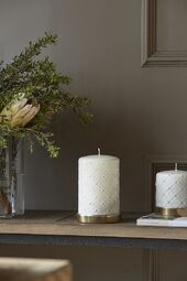 Pillar candle padded 9,5x15, white