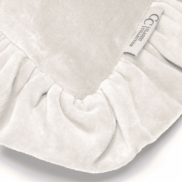 Frilled 50x50, off white