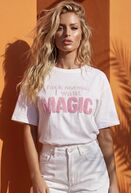 I want magic t-shirt, white