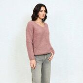 V-neck mohair knit, baby pink