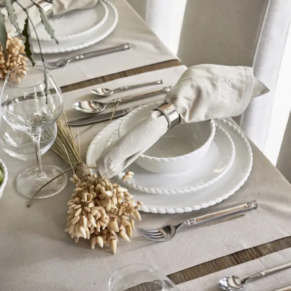 Elegant twist cereal bowl