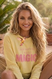 I want magic sweater, yellow