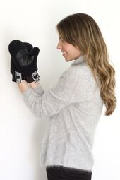 UGGfluff mitten with logo tape, black
