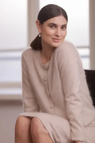 Kaia knee length cashmere skirt, latte