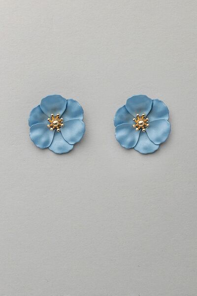 Flower small earrings, pearl blue