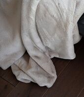 Celine throw 127x150, cream