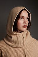 Mimi cashmere hood, oat