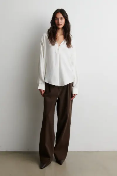 Timeline blouse, egret