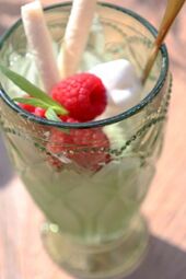 Saint-Émilion tall glass, olive