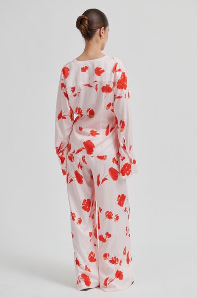 Sakura trousers, pale lilac