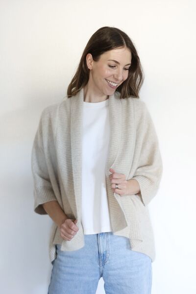 Rose raccoon blend cardigan, cailloux